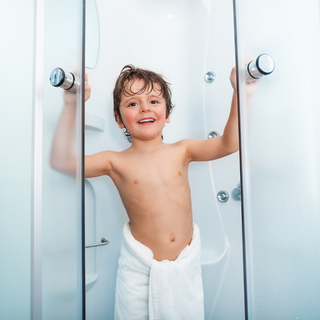 Body wash and body lotion for body care of kids